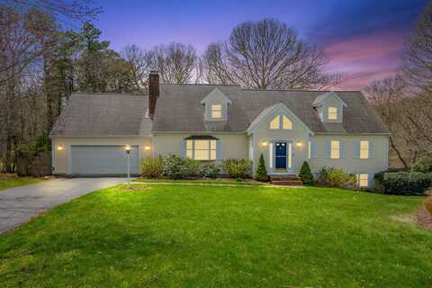 29 Water View Circle, Barnstable, MA 02630