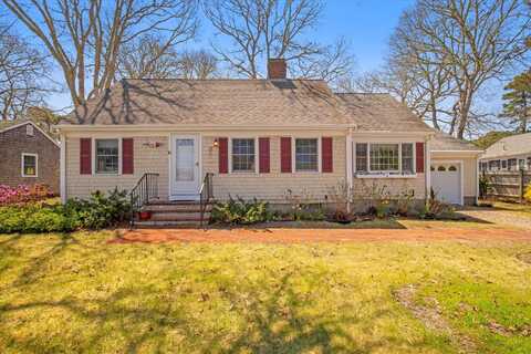 73 Pond Street, West Dennis, MA 02670