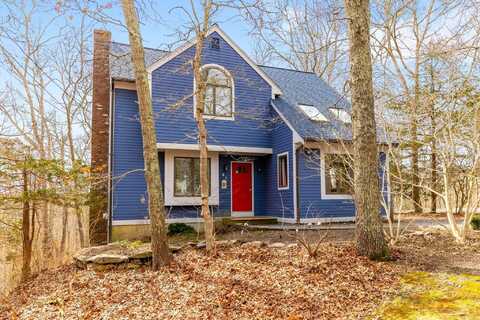 21 Braeside Road, Falmouth, MA 02540