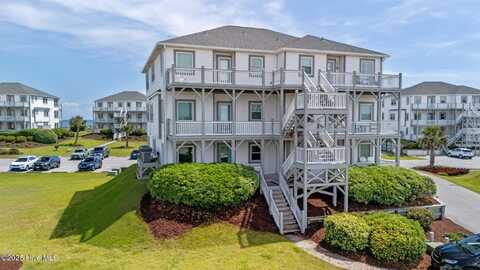 2901 Pointe West Drive, Emerald Isle, NC 28594