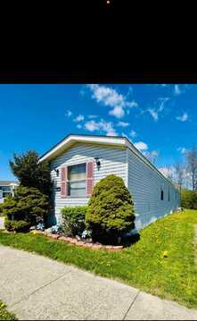 300 Petersburg Road, Columbus, OH 43207