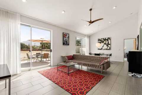 365 S Compadre Road, Palm Springs, CA 92264