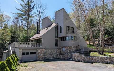 5 Jacob Strasse Road, Windham, NY 12496