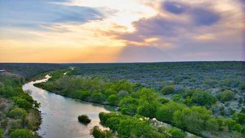 7461 Triplet Mill Rd, Mason, TX 76856