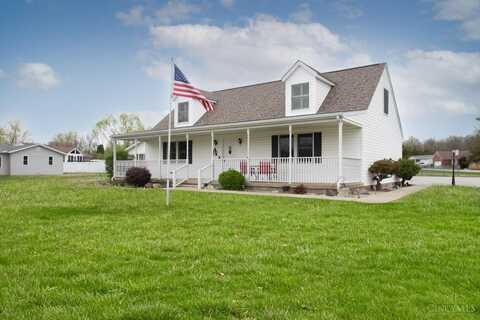 895 Brande Drive, Lakengren, OH 45320