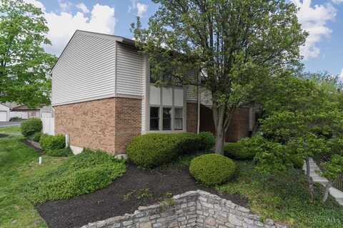 38 Woodcrest Court, Springdale, OH 45246