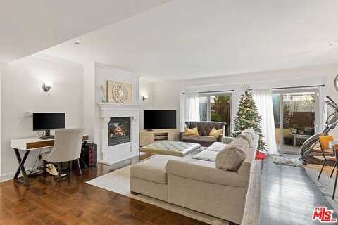 1522 Amherst Ave, Los Angeles, CA 90025