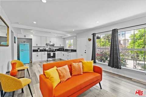 11710 Hartsook St, Valley Village, CA 91607
