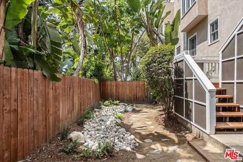 6612 Emmet Ter, Los Angeles, CA 90068
