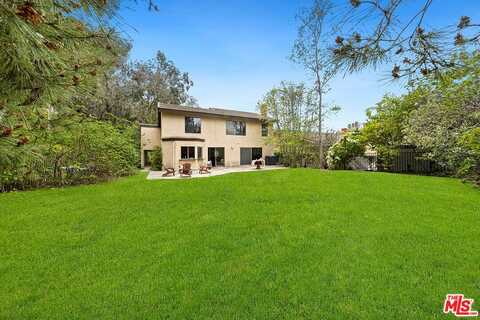 780 S Carriage Cir, Anaheim, CA 92807