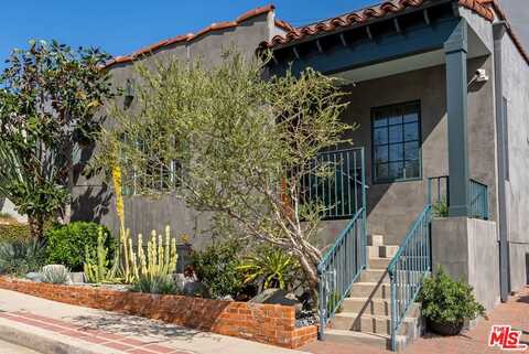 8835 Betty Way, West Hollywood, CA 90069