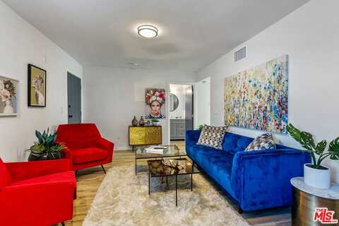 6640 Woodley Ave, Van Nuys, CA 91406