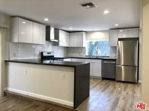11520 WYOMING AVE, LOS ANGELES, CA 90025