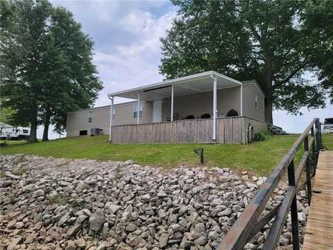2637 PARHAMS Road, Jonesville, LA 71343
