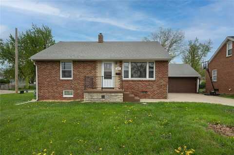 3841 Lennox NE, Cedar Rapids, IA 52402