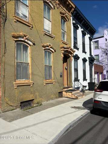 3 Osborne Street, Albany, NY 12202