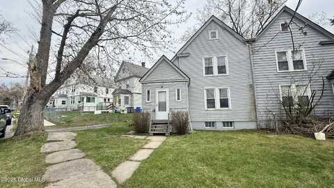 3 Hayes Place, Amsterdam, NY 12010