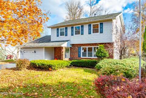 72 Dorchester Ave, Bethlehem, NY 12158