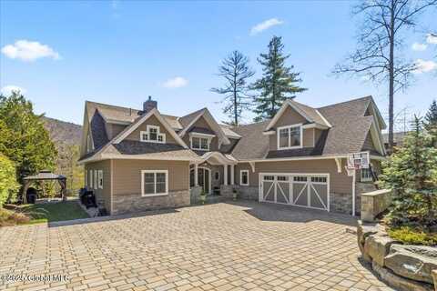 135 Seelye Road, Queensbury, NY 12804