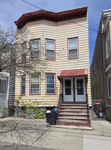 697 State Street, Albany, NY 12203