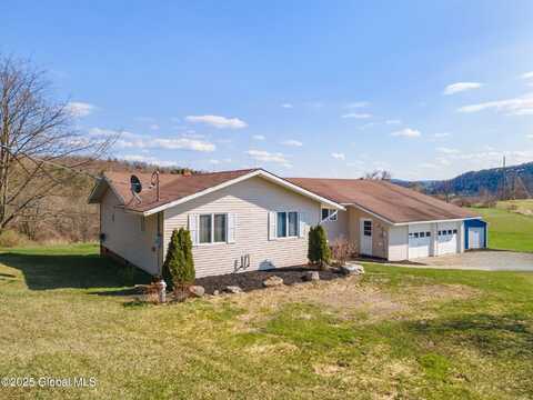 204 Philip Schuyler Road, Cobleskill, NY 12043