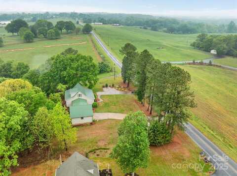 450 Lemmons Road, Mooresboro, NC 28114