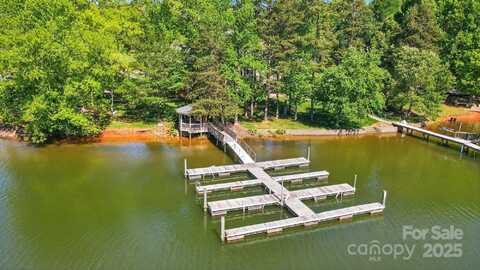 6712 Cove Lane, Sherrills Ford, NC 28673