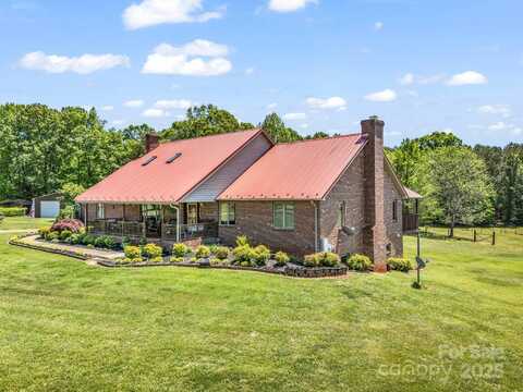 2251 Old Applewood Lane unit: 9, Iron Station, NC 28080