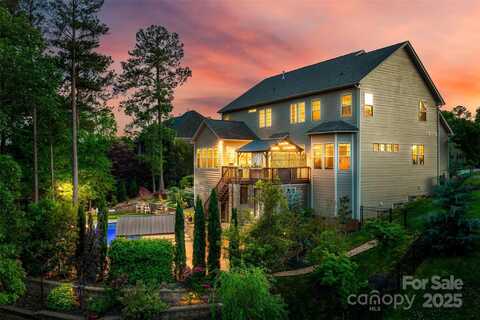 288 Ridge Reserve Drive, Lake Wylie, SC 29710