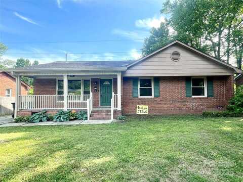 601 Scottsbrook Drive, Charlotte, NC 28213