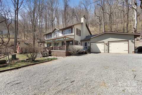 150 Sorghum Drive, Waynesville, NC 28785