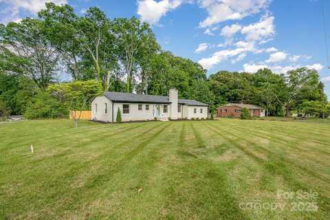 6301 Vernedale Road, Charlotte, NC 28212