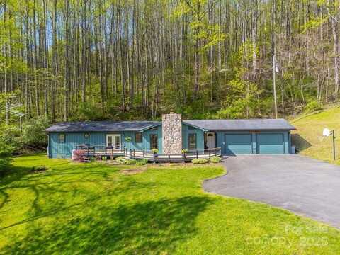 621 Kitchens Branch Road, Sylva, NC 28779