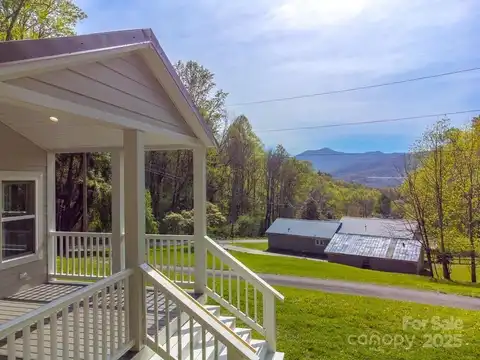 619 Kitchens Branch Road, Sylva, NC 28779