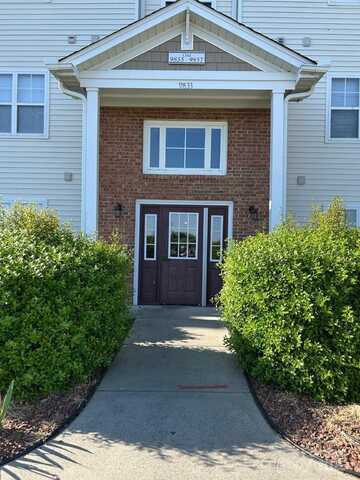 9843 Hyde Glen Court, Charlotte, NC 28262
