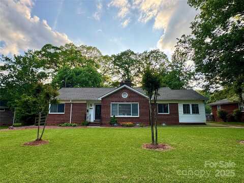 4448 Halstead Drive, Charlotte, NC 28209
