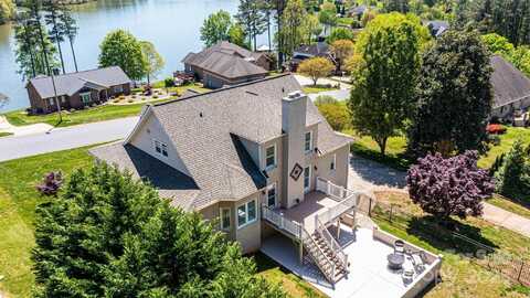 5933 Flintlock Court, Hickory, NC 28601