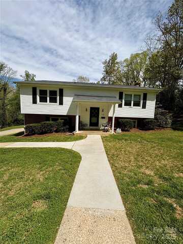 1130 Pinebrook Avenue SE, Valdese, NC 28690