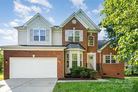 2514 Waters Vista Circle, Charlotte, NC 28213