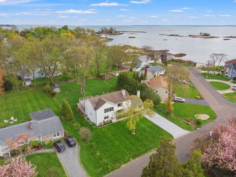 80 Soundview Drive, Stamford, CT 06902
