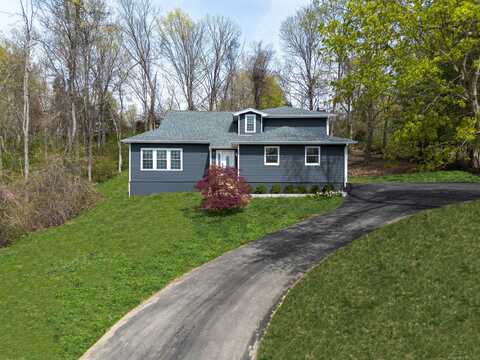 19 Stony Brook Road, Brookfield, CT 06804