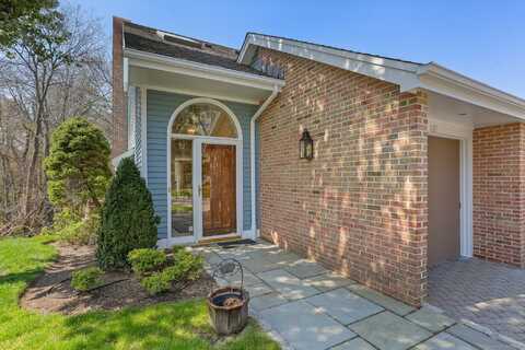 141 Regents Park, Westport, CT 06880