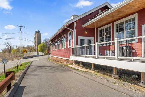 240 Meadow Road, Rocky Hill, CT 06067