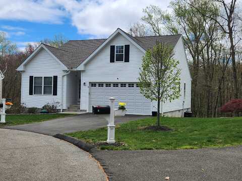 286 Beth Lane, Waterbury, CT 06705