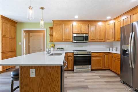 106 Kennon Pointe Court, Colonial Heights, VA 23834