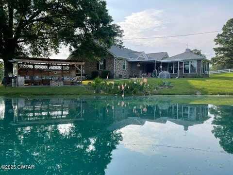 2009 S College Street, Trenton, TN 38382