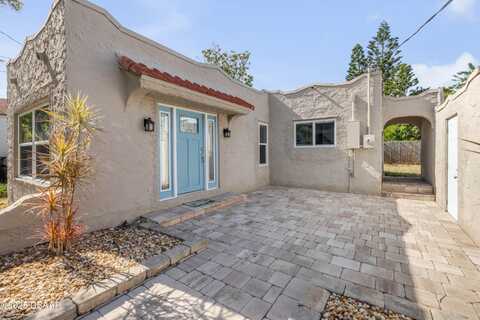 315 Sears Avenue, Daytona Beach, FL 32118