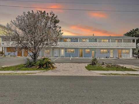 513 1st St, Cedar Key, FL 32625