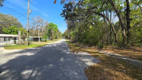 16571 84th Ter, Fanning Springs, FL 32693