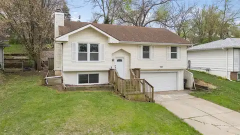 709 E Hackley Avenue, Des Moines, IA 50315